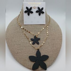 ISAAC MIZRAHI Black Flower Double Layer Necklace & Earring Set NEW WITH TAGS